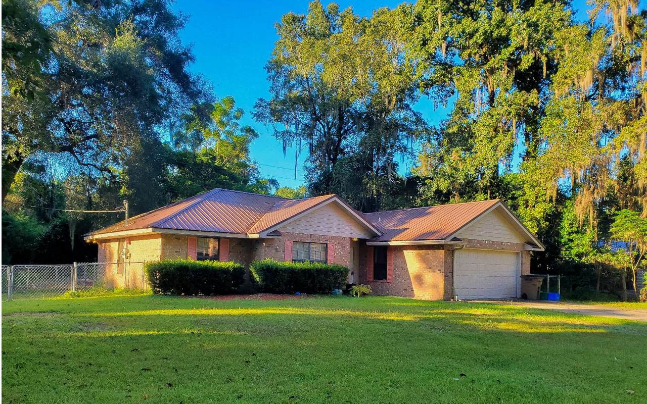 1170 Violet Pl - Photo 1