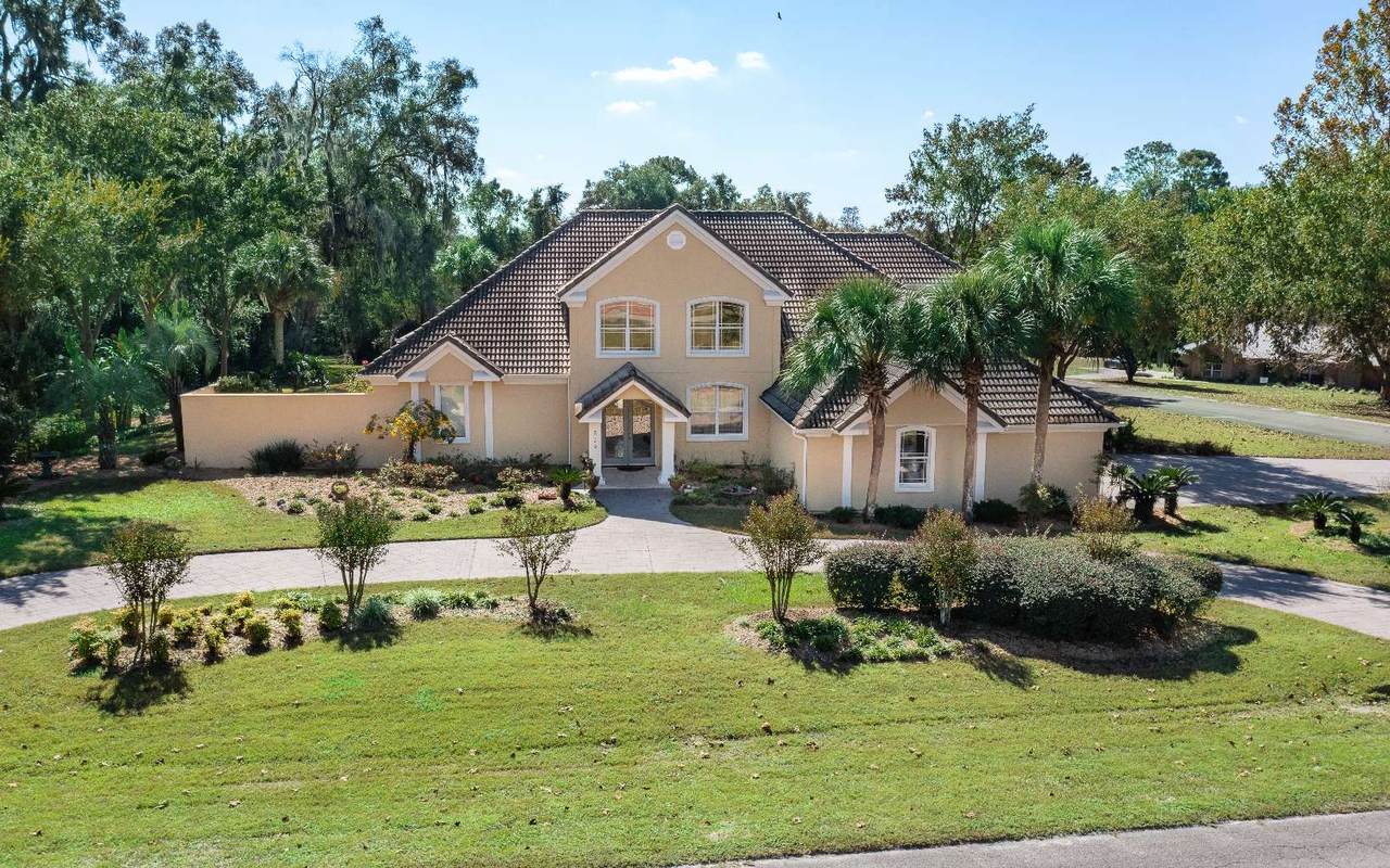 519 Sweetbreeze Drive - Photo 1