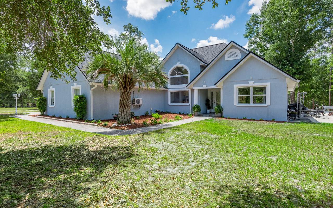 9566 114TH TERRACE - Photo 1