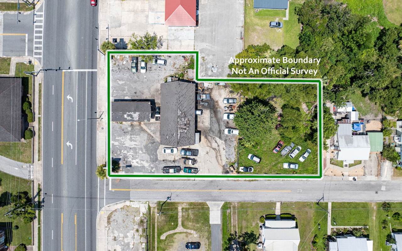 409 Van Buren St - Photo 1