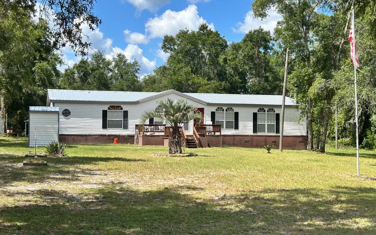 154 Blue Drive - Photo 1