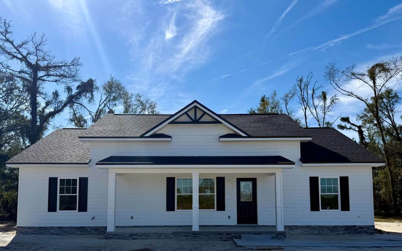 13724 104TH STREET - Photo 1