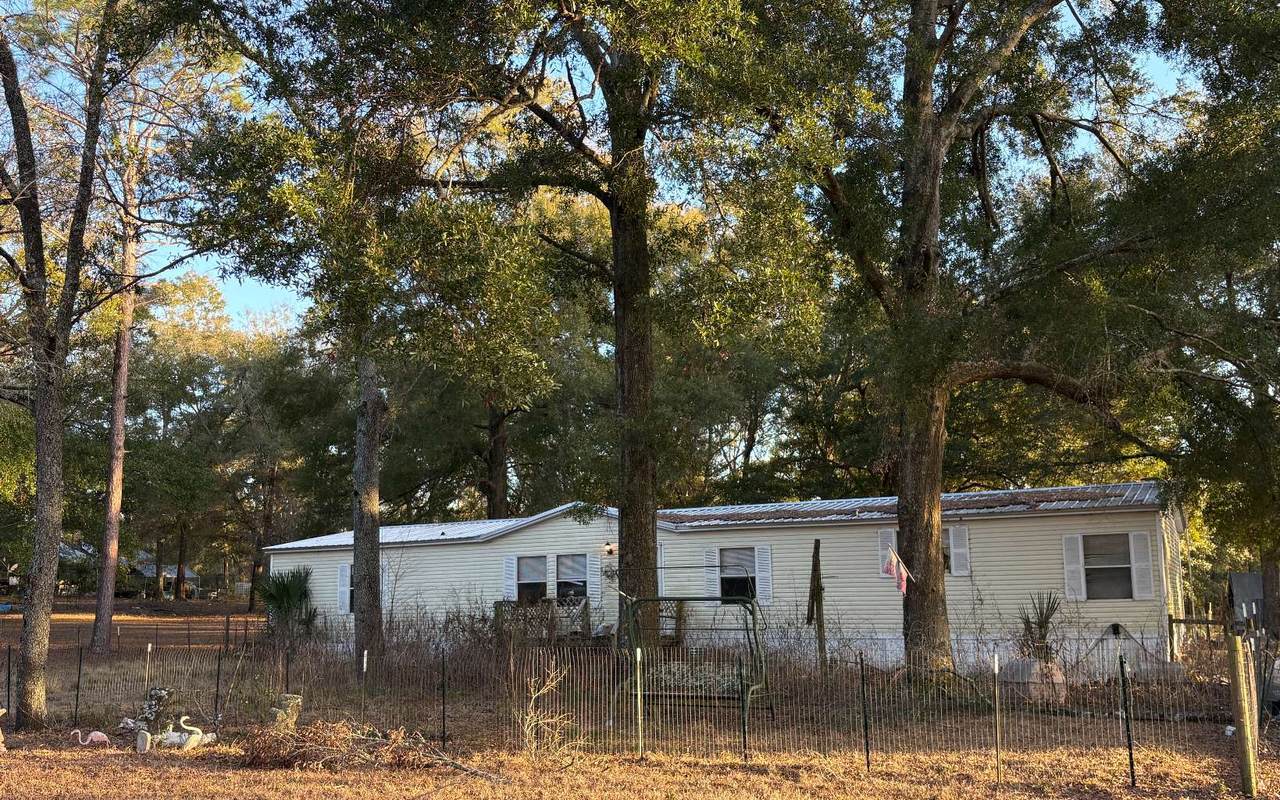 21614 43RD DRIVE - Photo 1