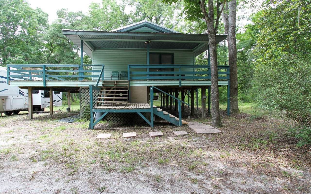 1889 79TH DRIVE - Photo 1