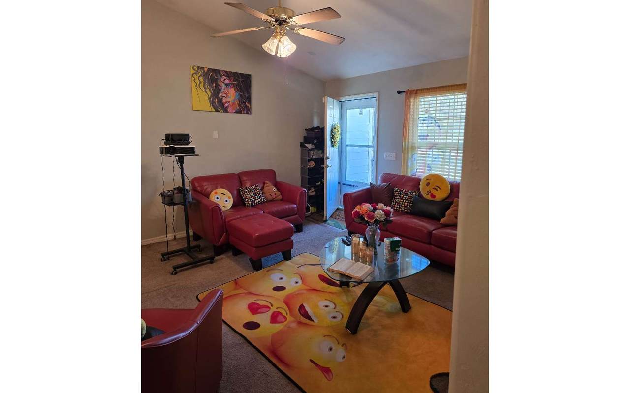 https://bt-photos.global.ssl.fastly.net/lakecity/1280_boomver_1_130455-2.jpg