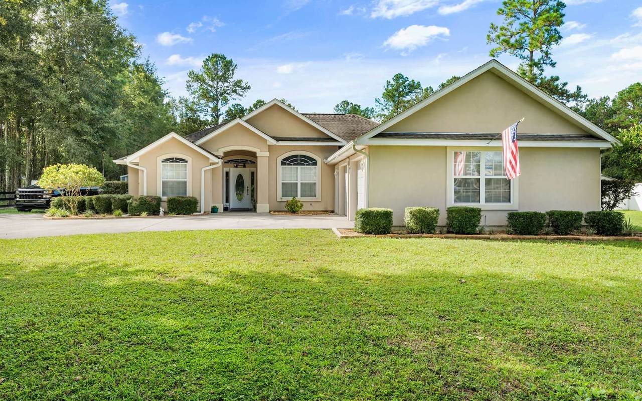 4572 86TH - Photo 1