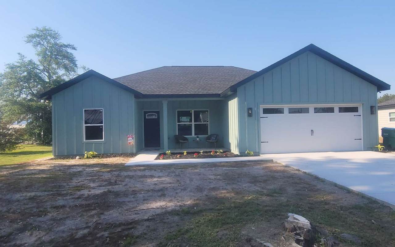 649 Bailey Street - Photo 1