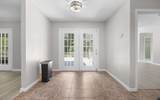 1643 Frontier Dr - Photo 31