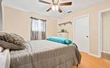 1612 Saint James Court - Photo 14