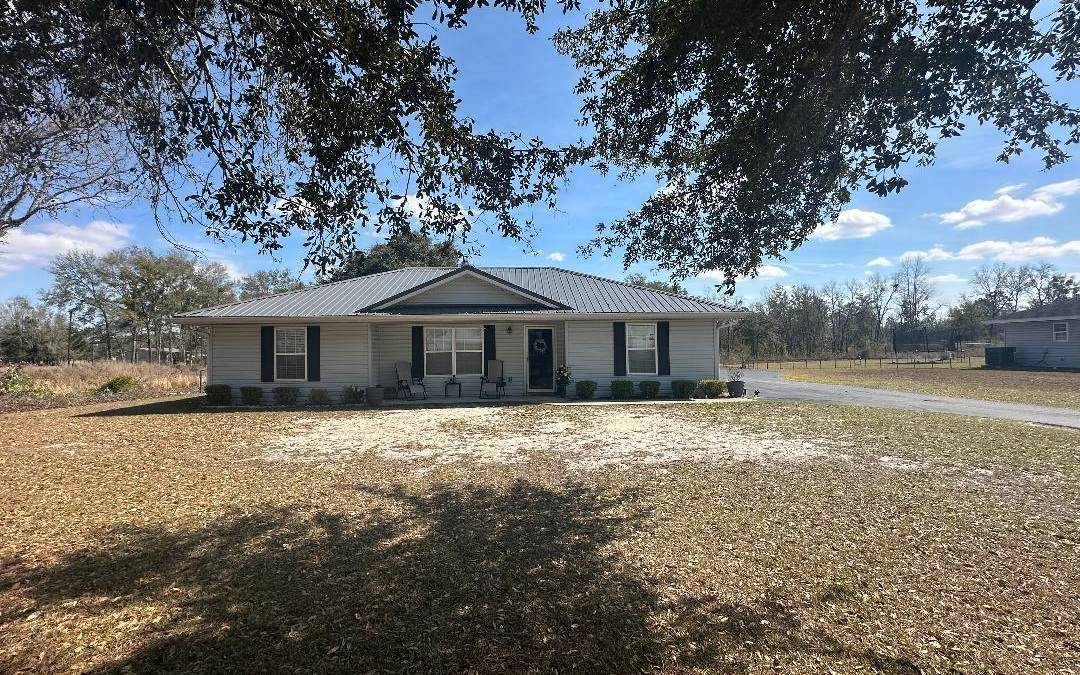 22012 County Road 49 - Photo 1
