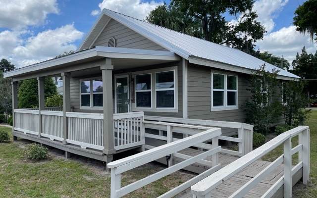 306 Main Blvd - Photo 1