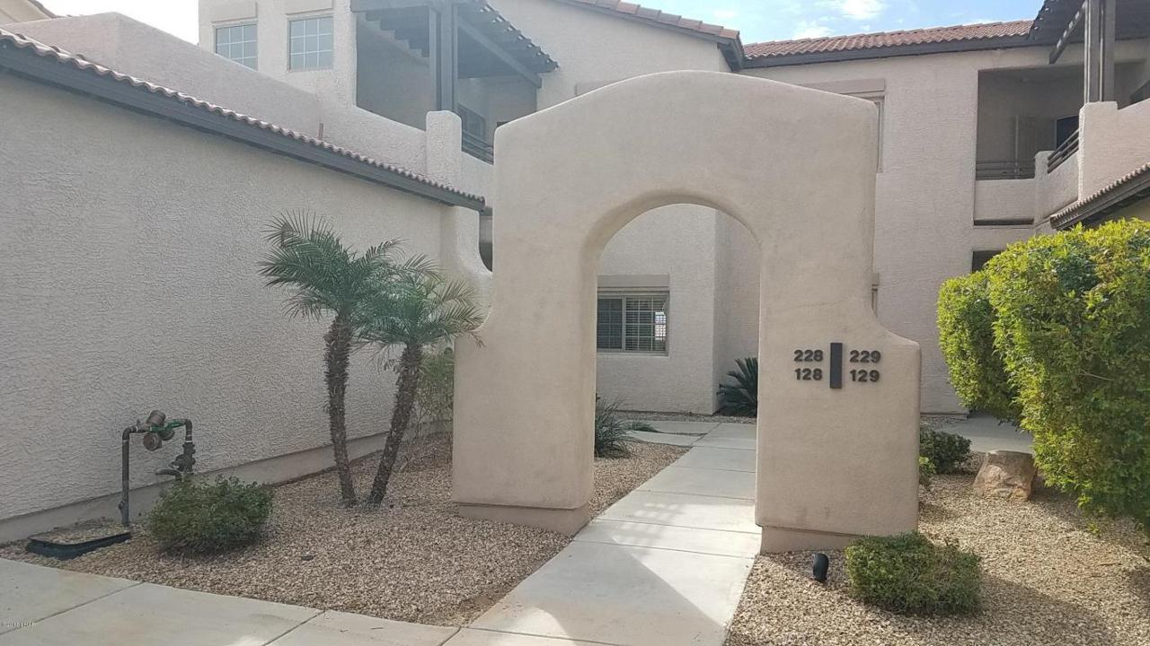 2212 Kiowa Blvd - Photo 1
