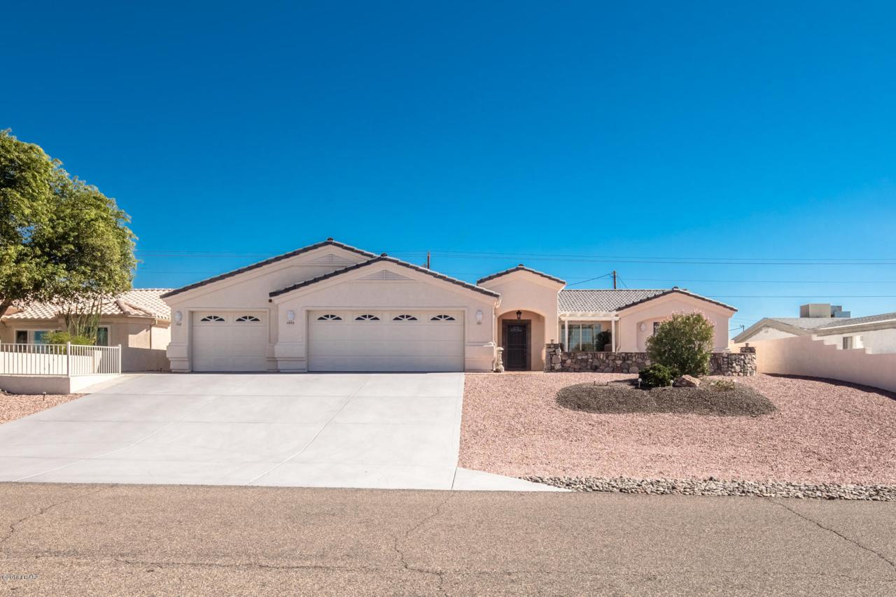 1440 Park Terrace Ave - Photo 1