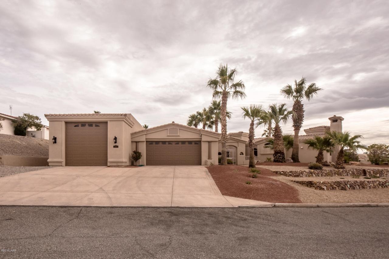 2730 Castaway Dr - Photo 1