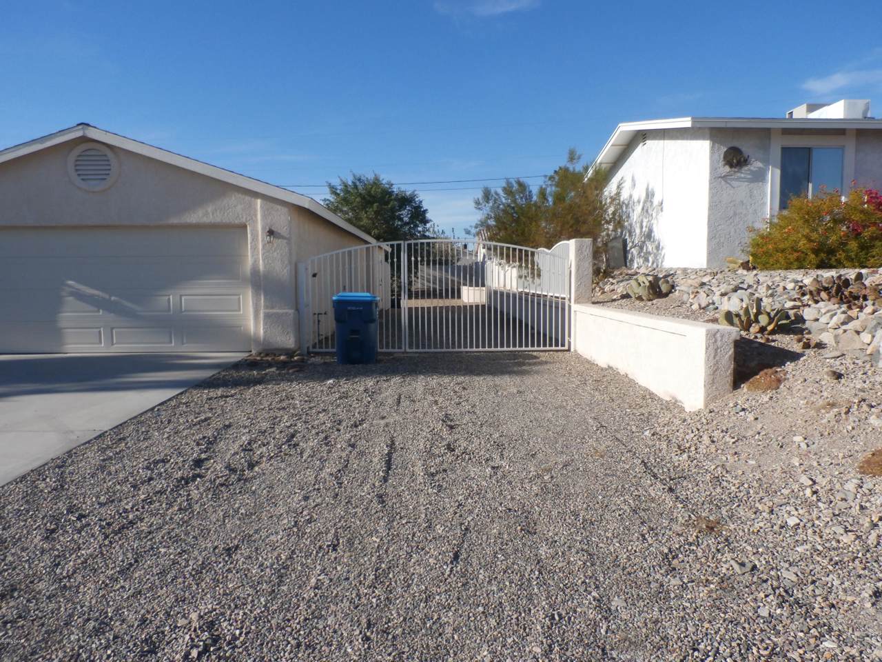 3201 Pintail Dr - Photo 1