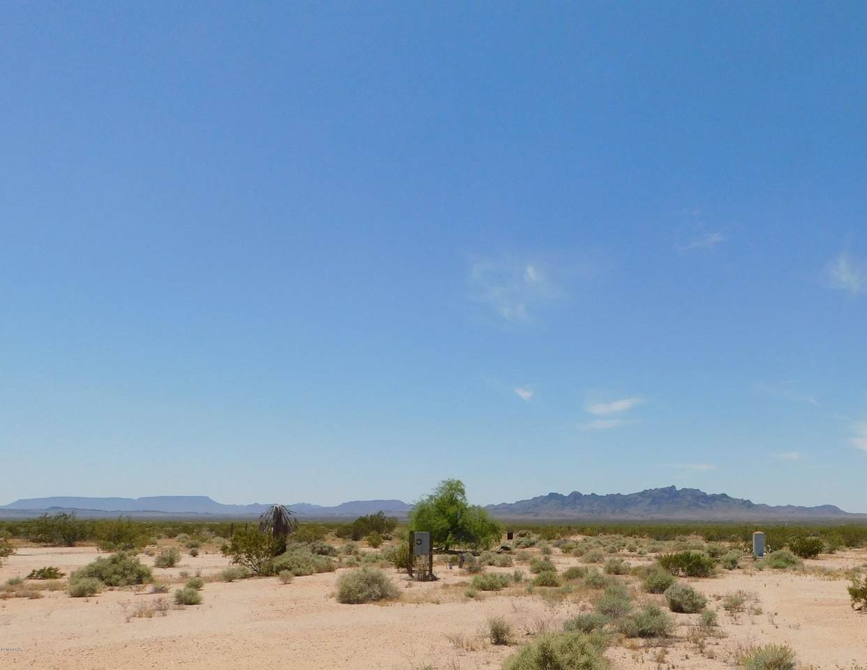 48646 Solar Ln - Photo 1