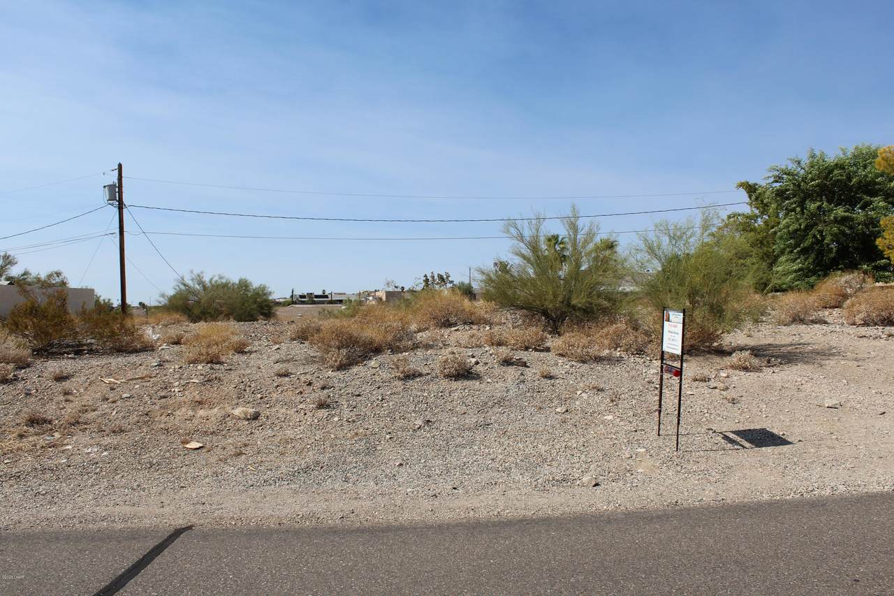 3545 Pioneer Dr - Photo 1