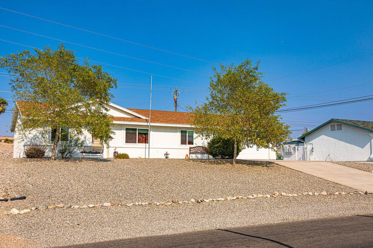 1316 Mohican Dr - Photo 1