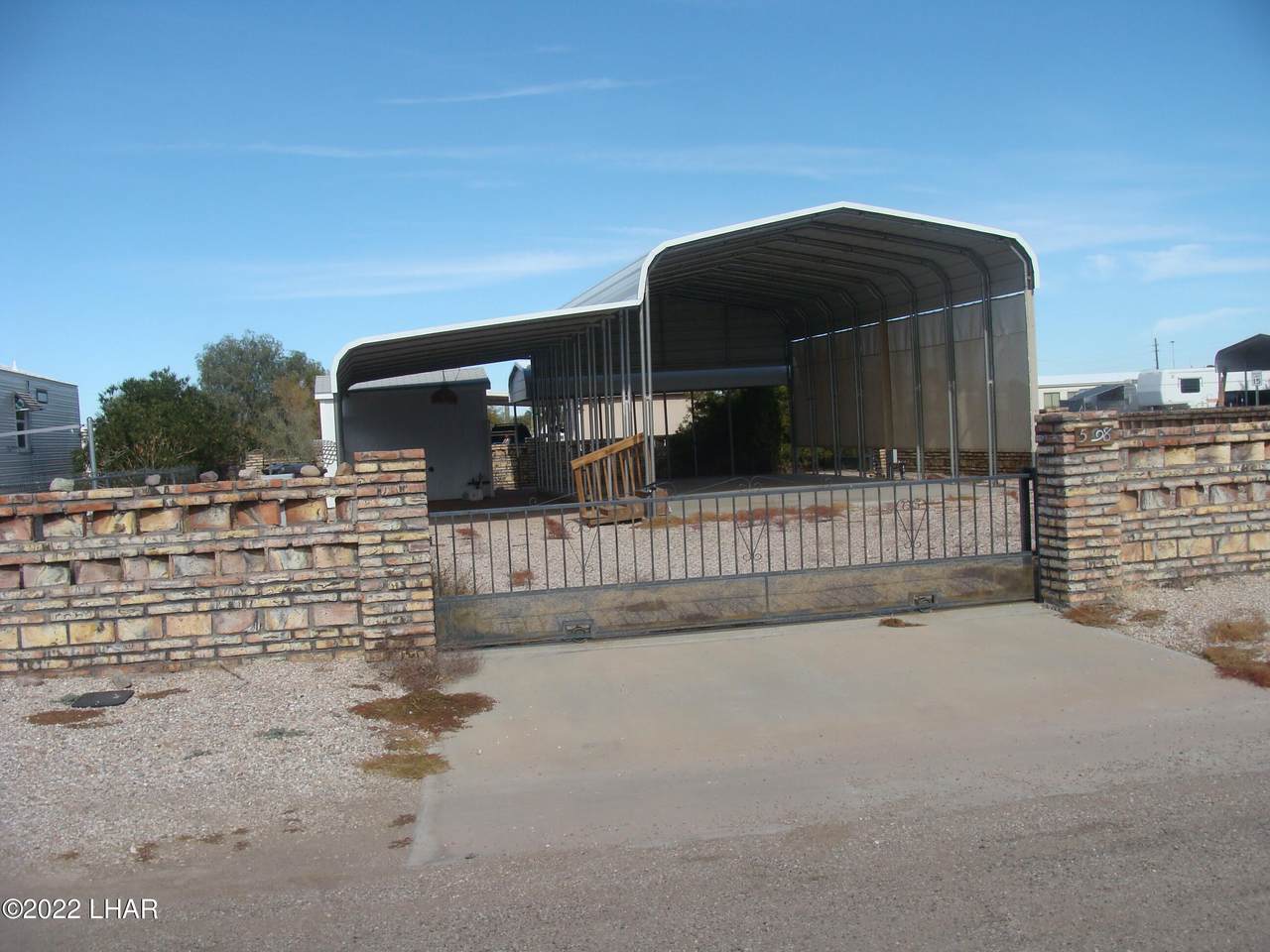 598 Bonanza Dr - Photo 1