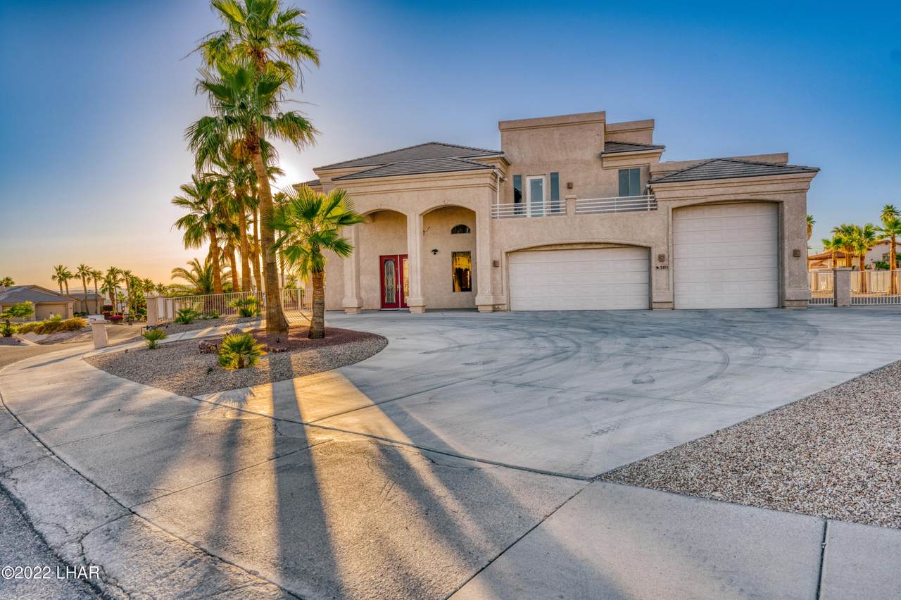 2401 Green Dr - Photo 1