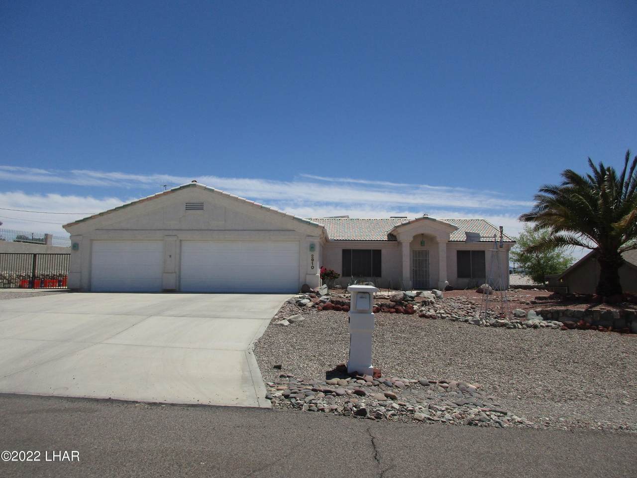 2910 Alibi Dr - Photo 1
