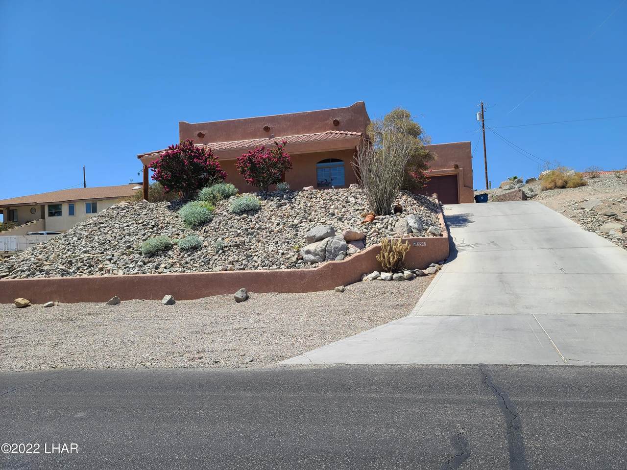 3341 Dune Dr - Photo 1