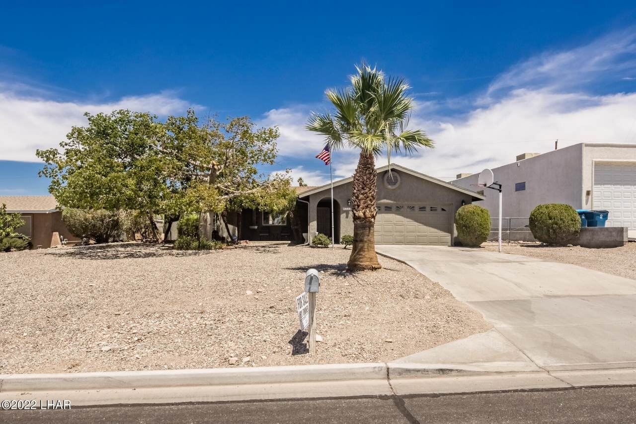 3461 Chesapeake Blvd - Photo 1