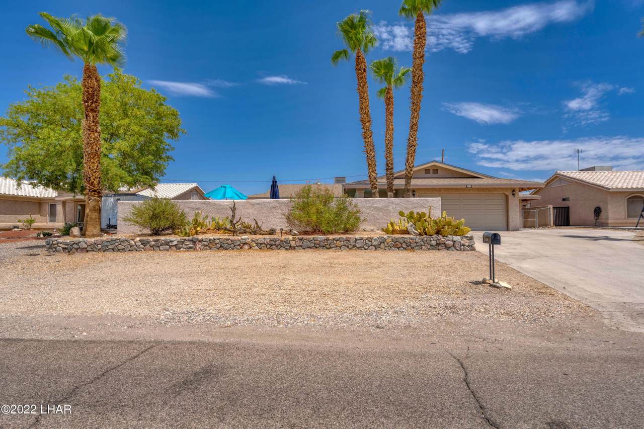 1730 Avalon Ave - Photo 1