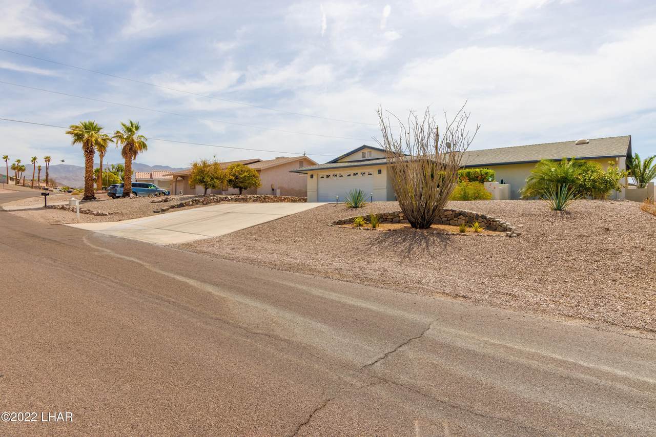 3642 Mission Dr - Photo 1