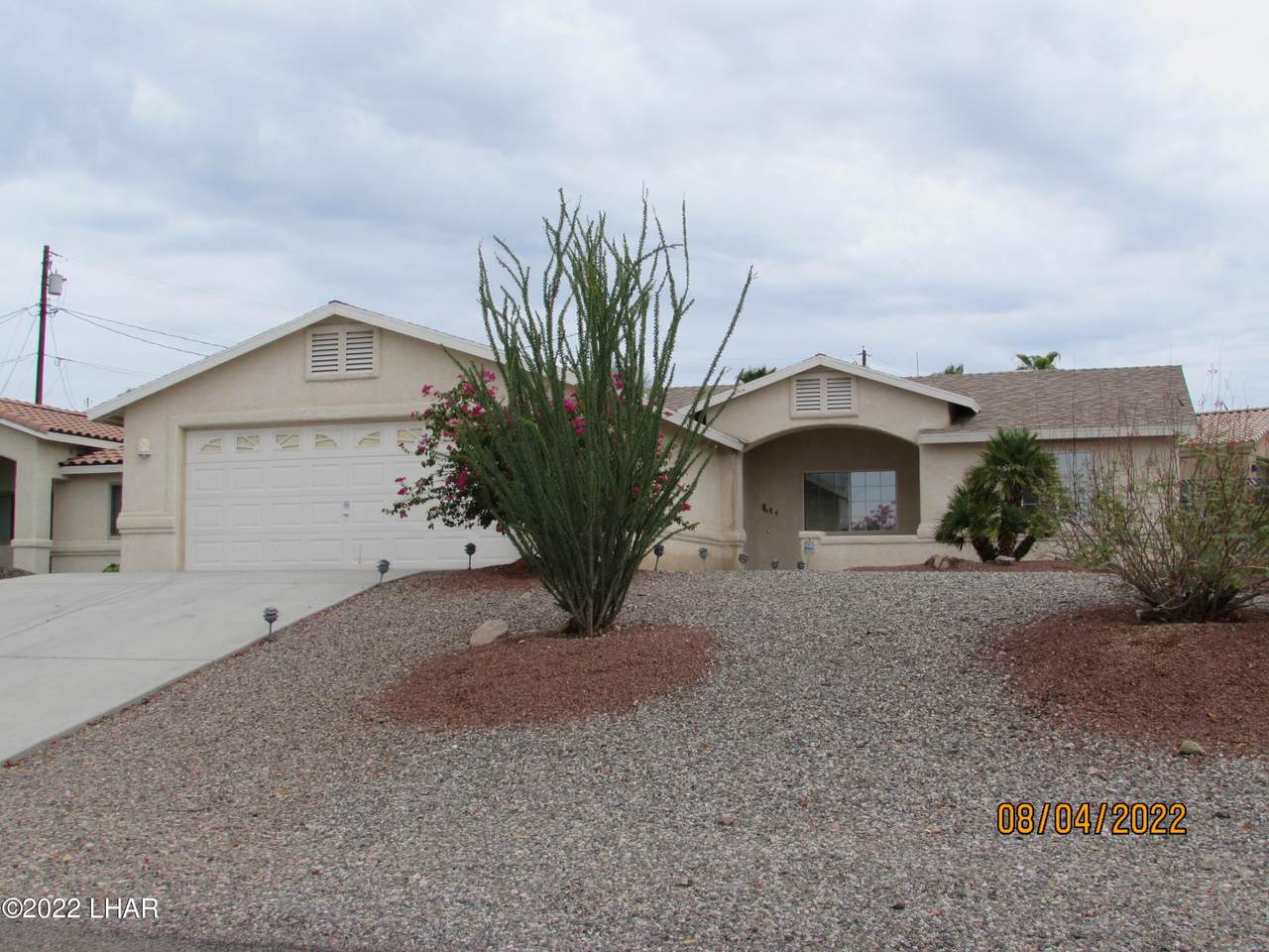 2980 Silversmith Dr - Photo 1