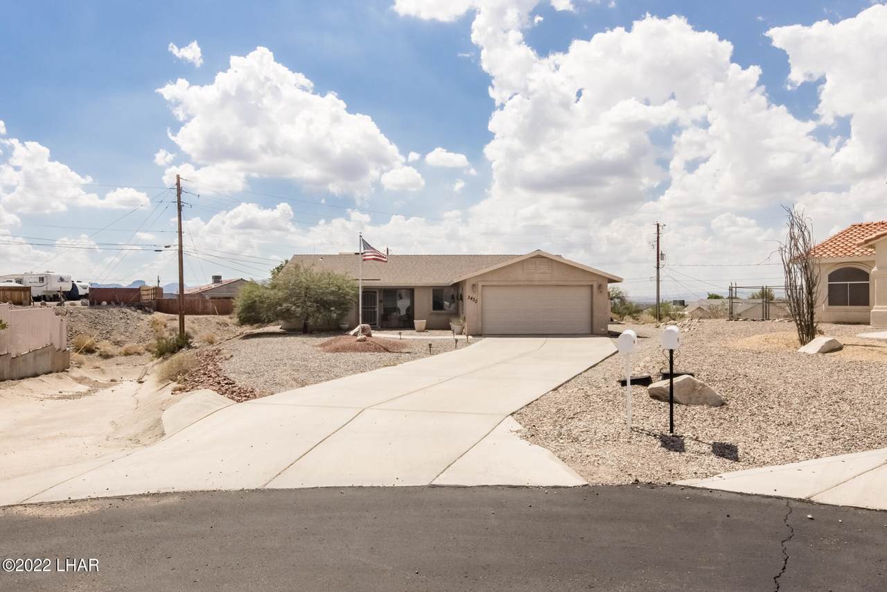 3430 Iroquois Ln - Photo 1