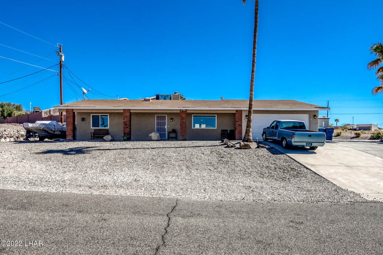 3746 Mission Dr - Photo 1