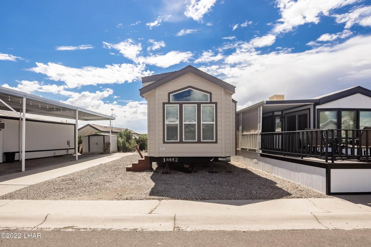 555 Beachcomber Blvd - Photo 1