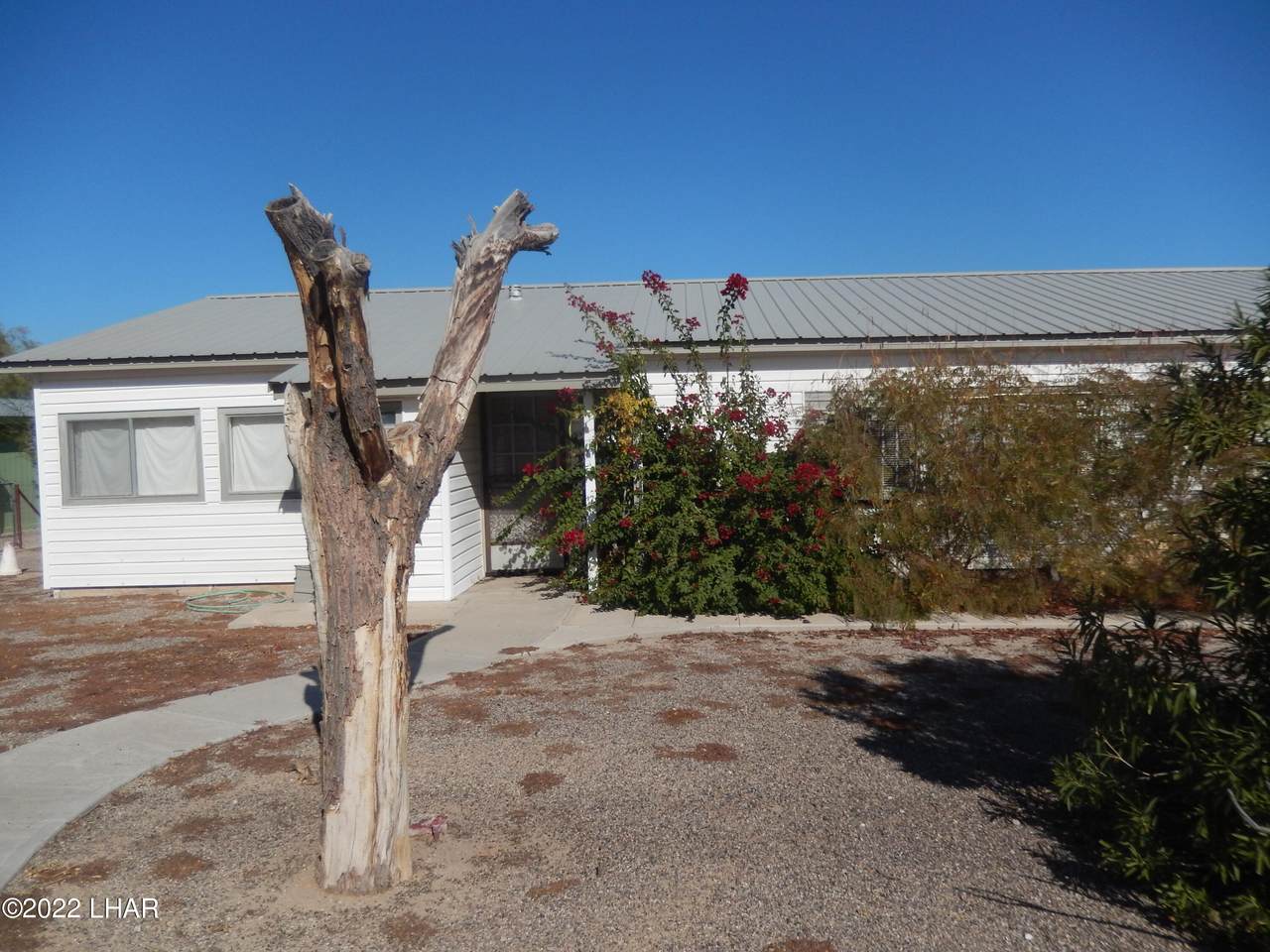 39984 Nevada Pl - Photo 1