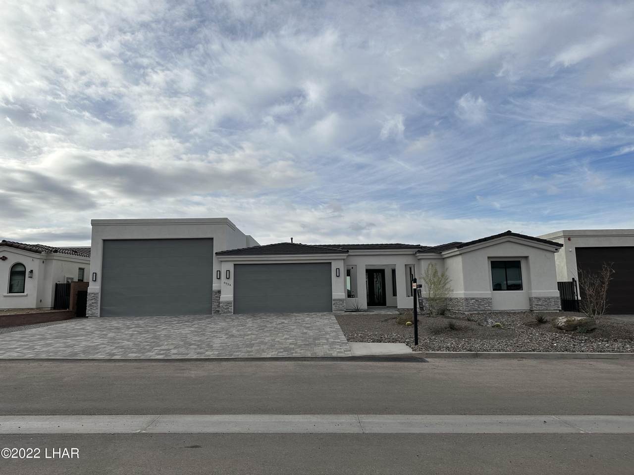 6524 Calle De Los Arroyos - Photo 1