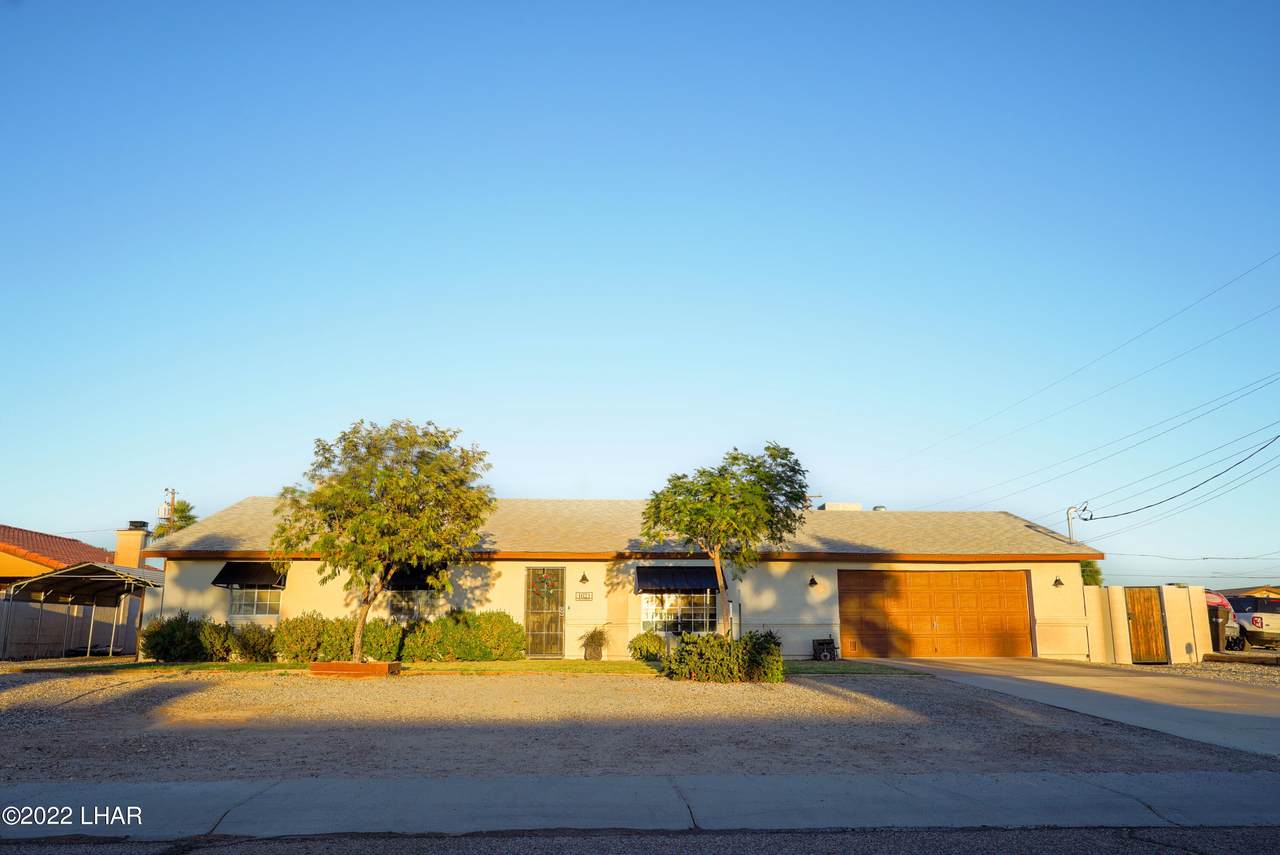 1621 Palo Verde Ave - Photo 1