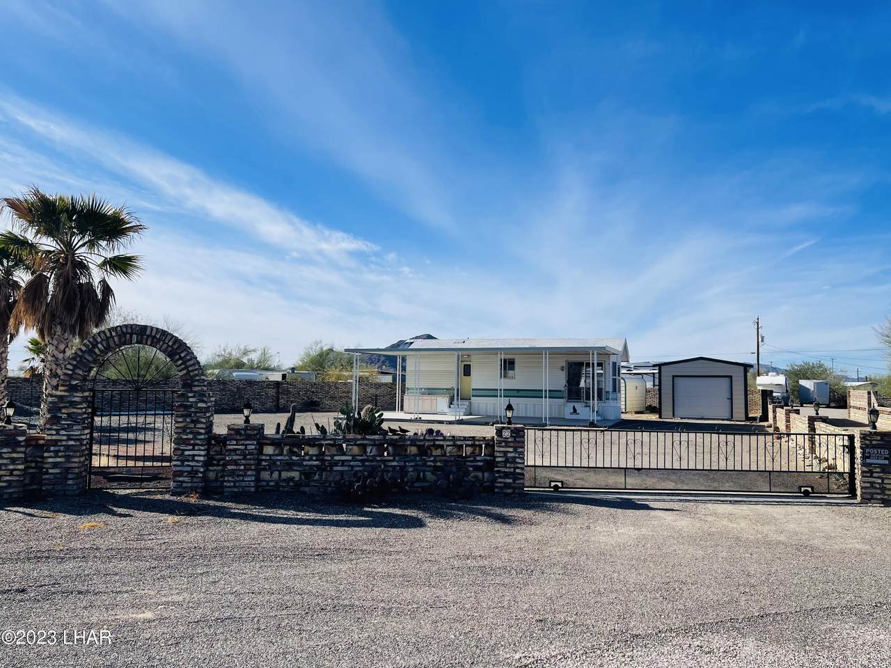 200 Moon Mountain Ave - Photo 1