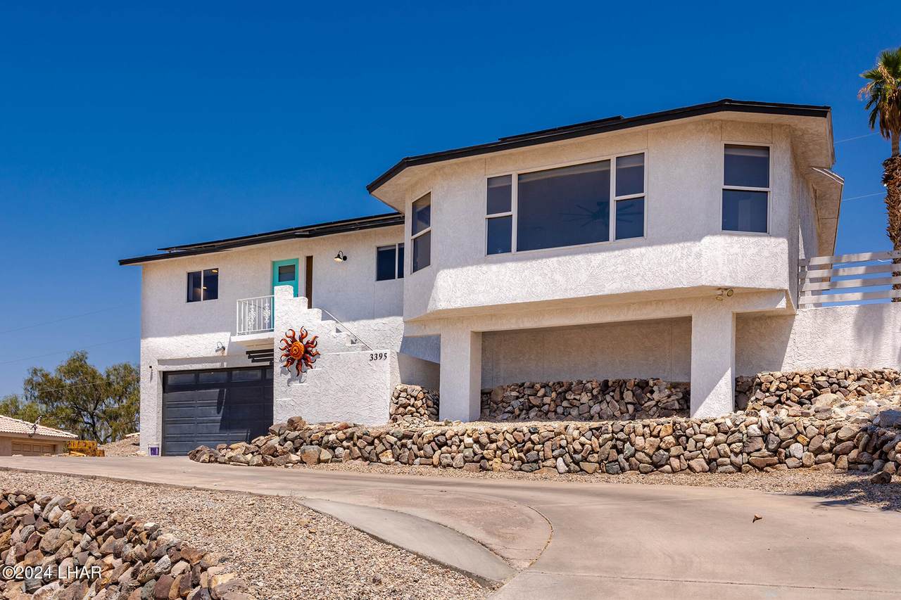 3395 Palm Grove Dr - Photo 1