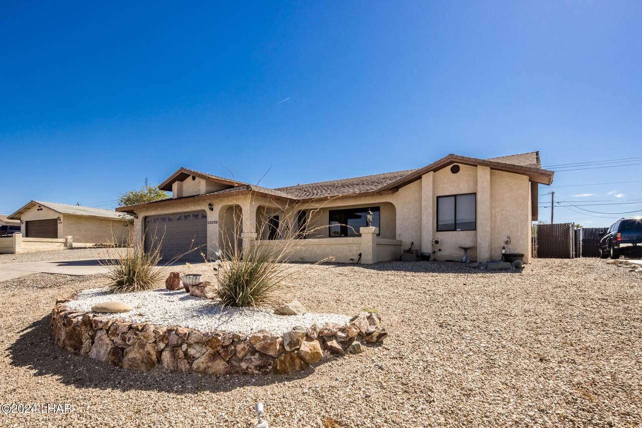 2068 Palo Verde Blvd - Photo 1