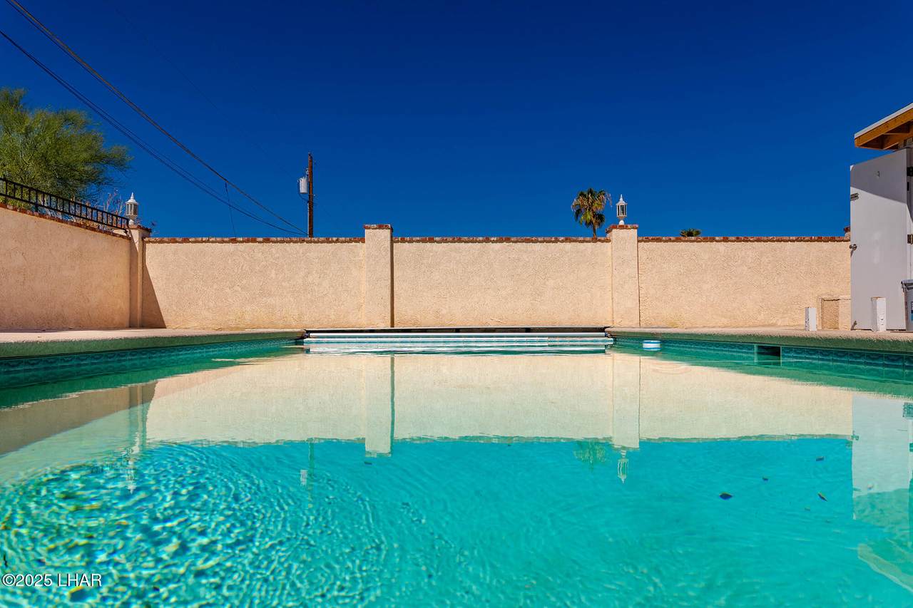 https://bt-photos.global.ssl.fastly.net/lakehavasu/1280_boomver_1_1033495-2.jpg