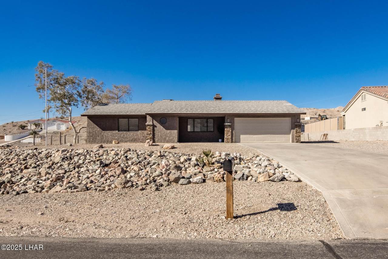 4301 Boulder Dr - Photo 1