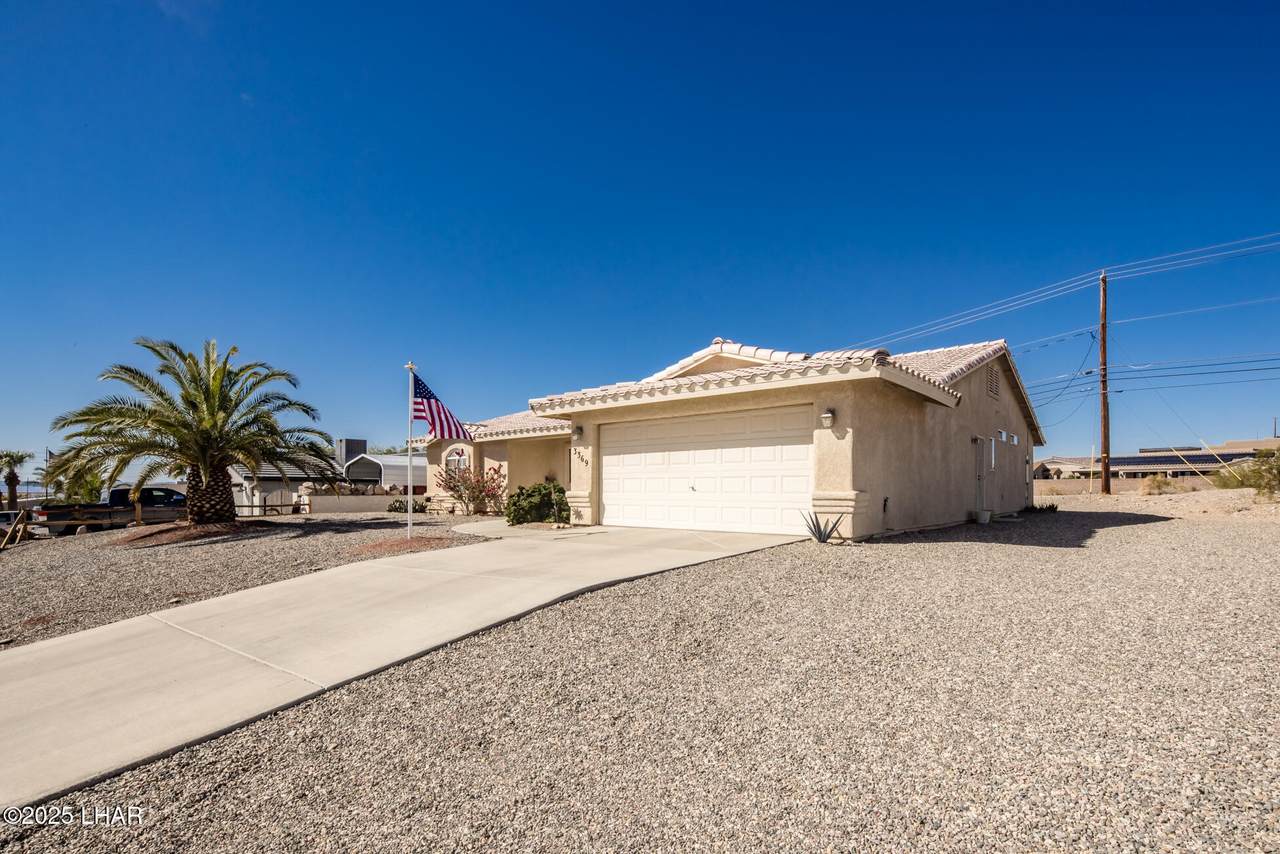 https://bt-photos.global.ssl.fastly.net/lakehavasu/1280_boomver_1_1034031-2.jpg