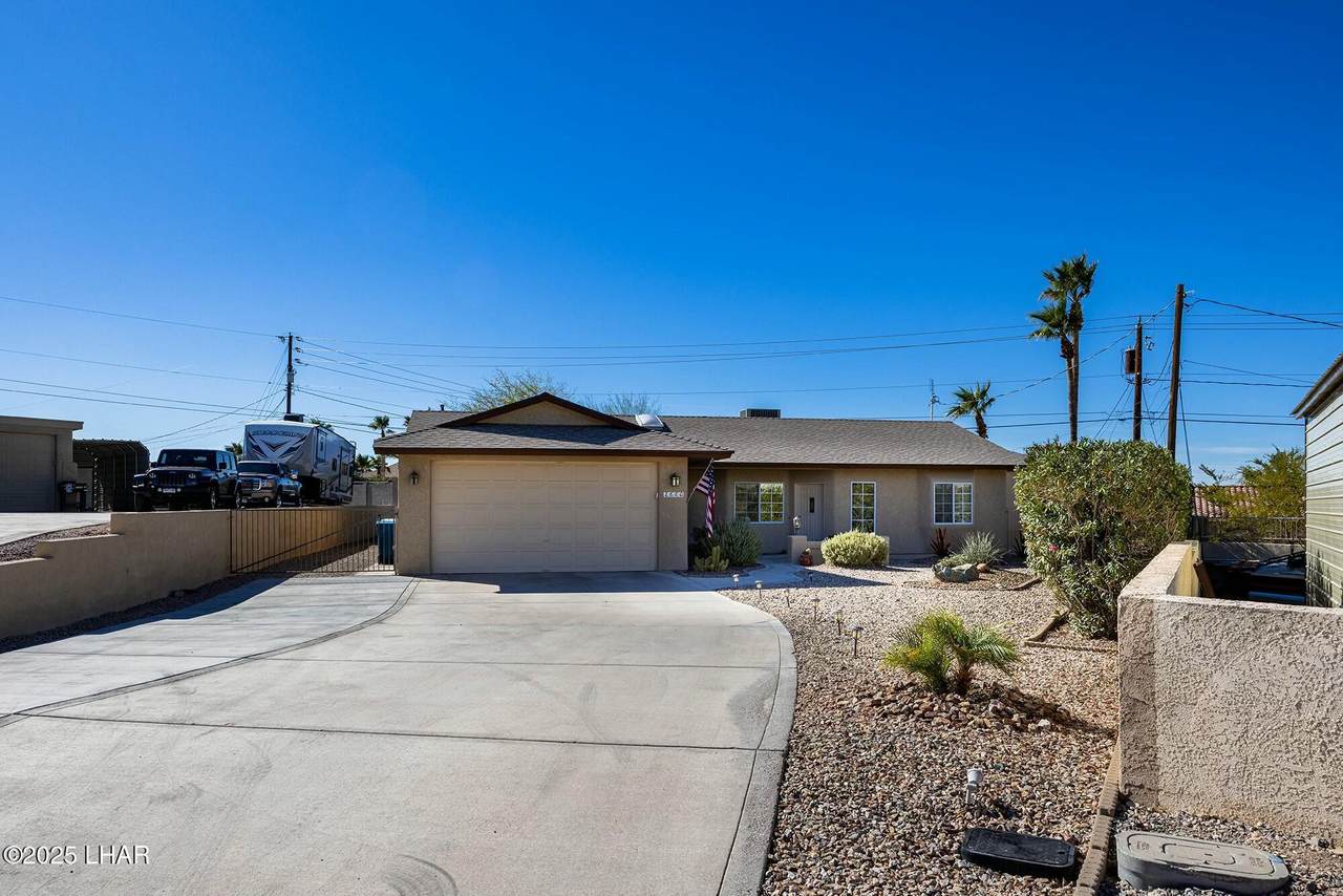 https://bt-photos.global.ssl.fastly.net/lakehavasu/1280_boomver_1_1034116-2.jpg