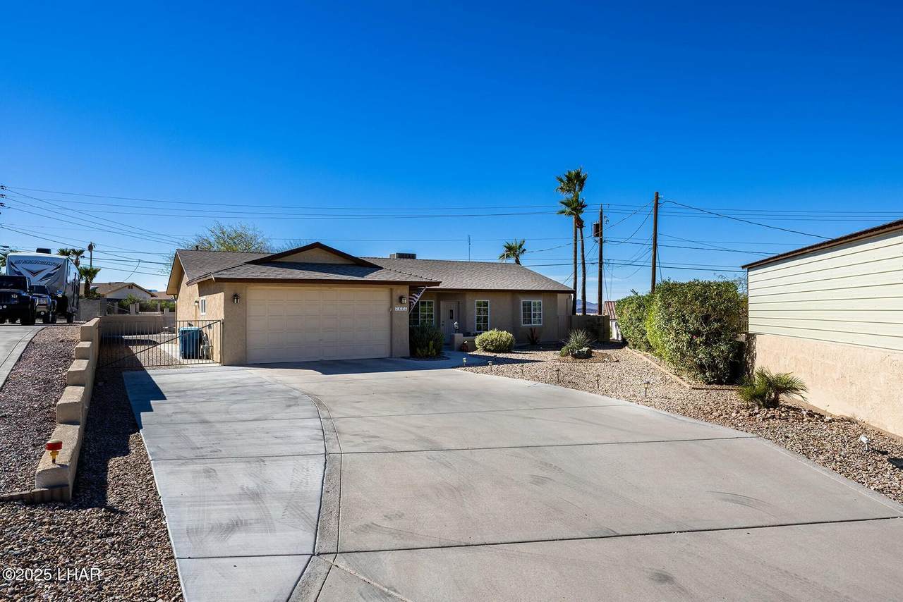 https://bt-photos.global.ssl.fastly.net/lakehavasu/1280_boomver_1_1034116-2.jpg