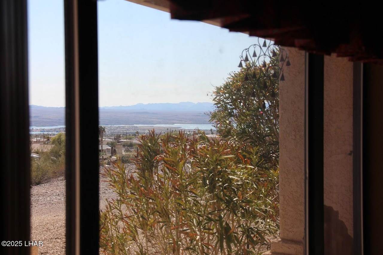 https://bt-photos.global.ssl.fastly.net/lakehavasu/1280_boomver_1_1034566-2.jpg