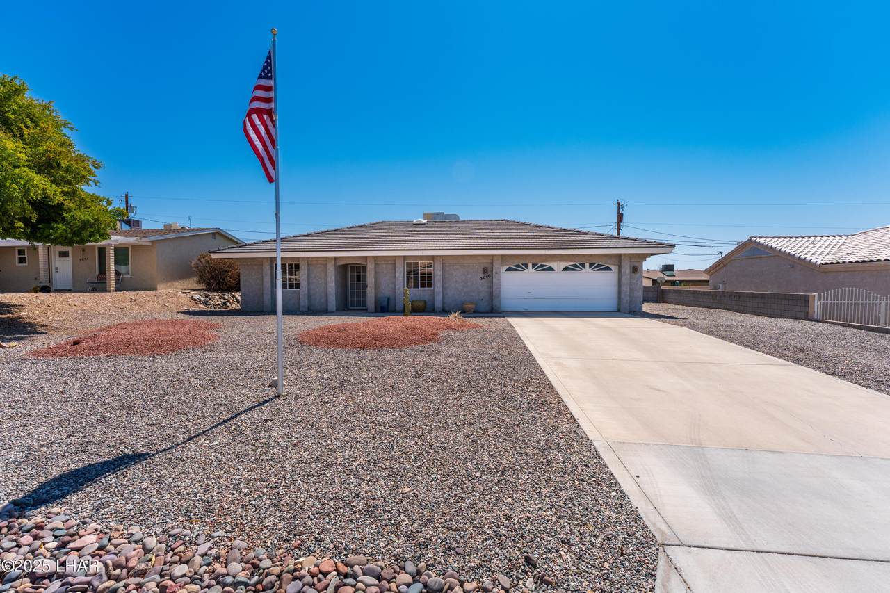 https://bt-photos.global.ssl.fastly.net/lakehavasu/1280_boomver_1_1035048-2.jpg