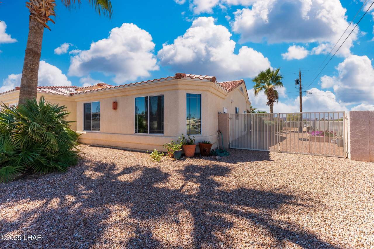 https://bt-photos.global.ssl.fastly.net/lakehavasu/1280_boomver_1_1035081-2.jpg