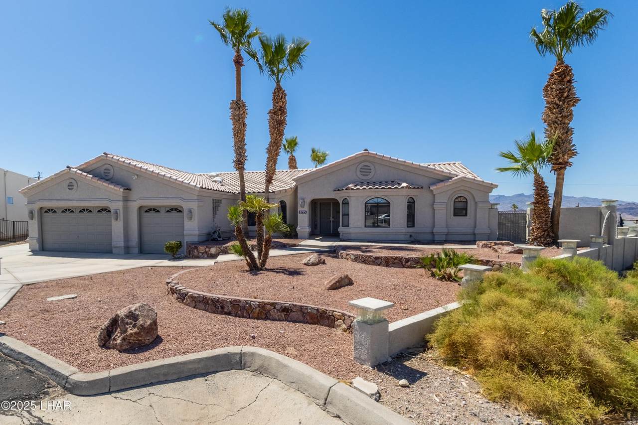 https://bt-photos.global.ssl.fastly.net/lakehavasu/1280_boomver_1_1035106-2.jpg