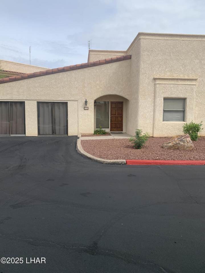 1008 Barcelona - Photo 1