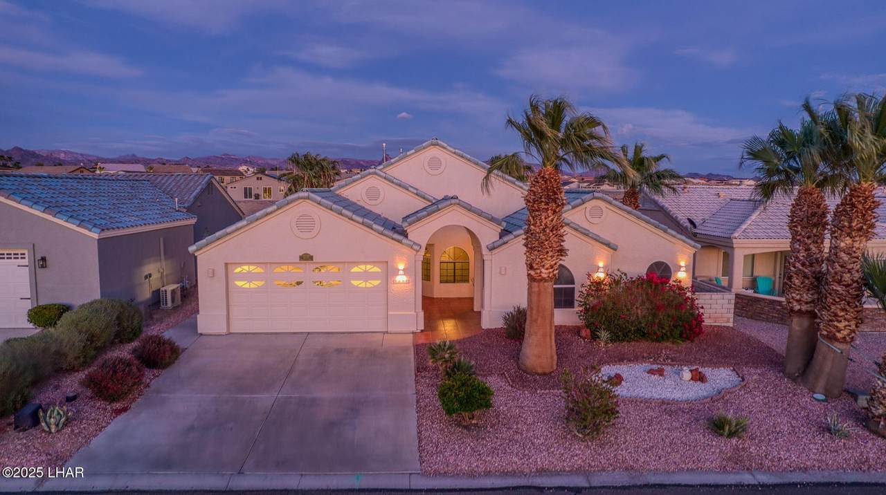 6090 Bella Vista Dr - Photo 1
